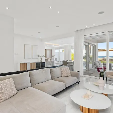 ヴィラ On-the-sand Beachfront - Pool & Rooftop Jacuzzi *