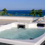 Villa On-the-sand Beachfront - Pool & Rooftop Jacuzzi Voroklini