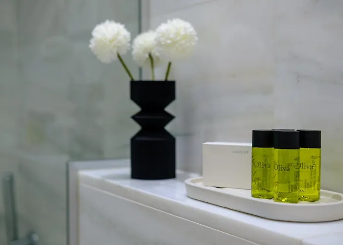 Goldfish - 5br Beachfront Luxury With Pool & Jacuzzi